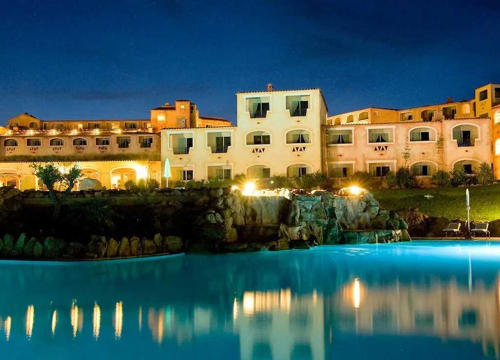 Ξενοδοχείο Colonna Resort, A Colonna Luxury Beach Hotel, Πόρτο Τσέρβο