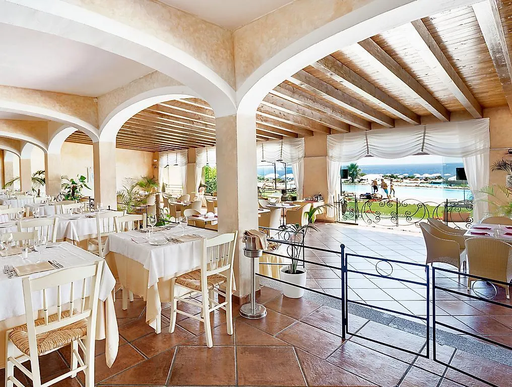 Ξενοδοχείο Colonna Resort, A Colonna Luxury Beach Hotel, Πόρτο Τσέρβο