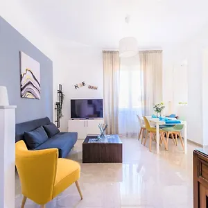 Hostly - Colorhome Midtown - Unique 3 With 3 Private Bathrooms Apartment Pisa