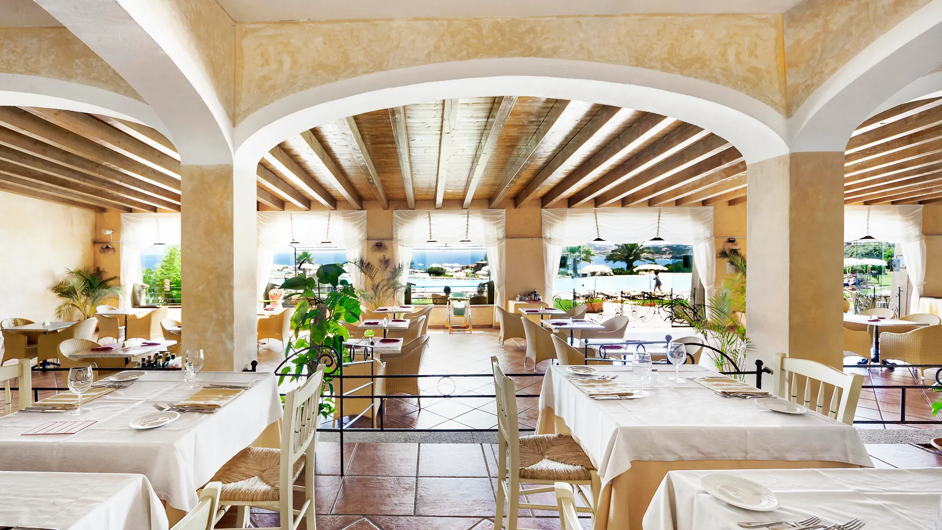 Colonna Resort, A Colonna Luxury Beach Hotel, Porto Cervo İtalya